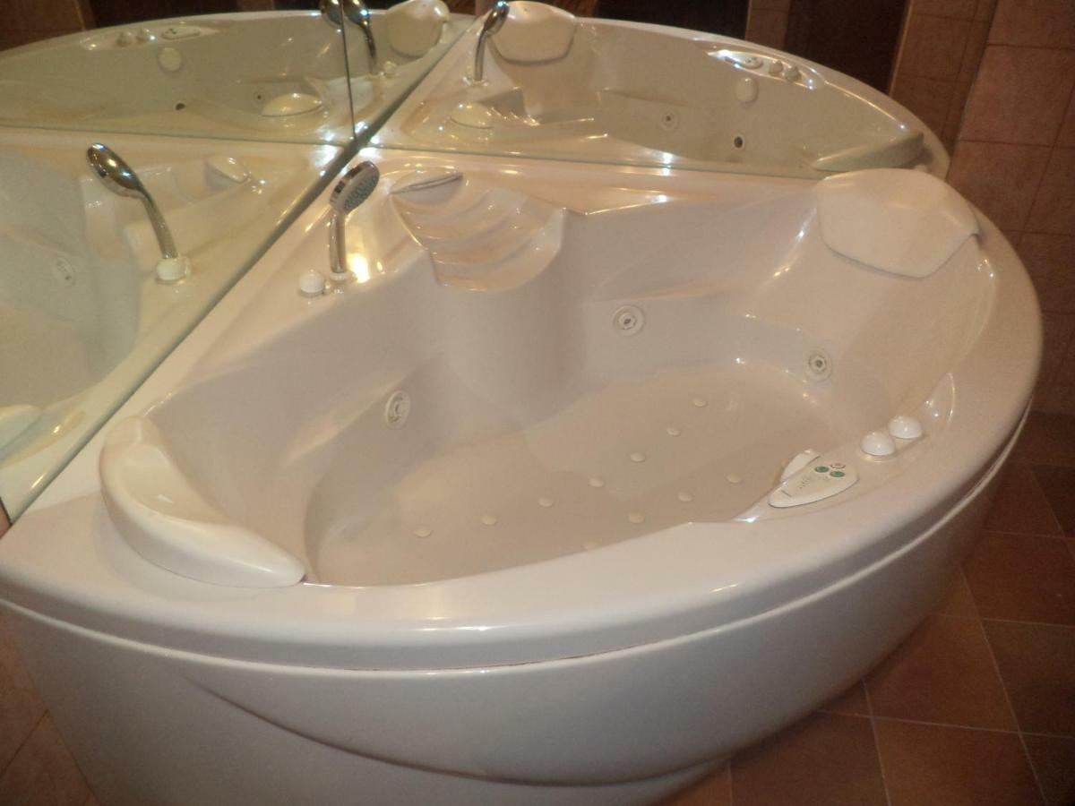 ローマJacuzzi Quo Vadisアパートメント エクステリア 写真